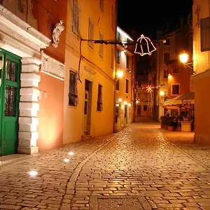 Irundo - Cissa , Rovigno Croazia